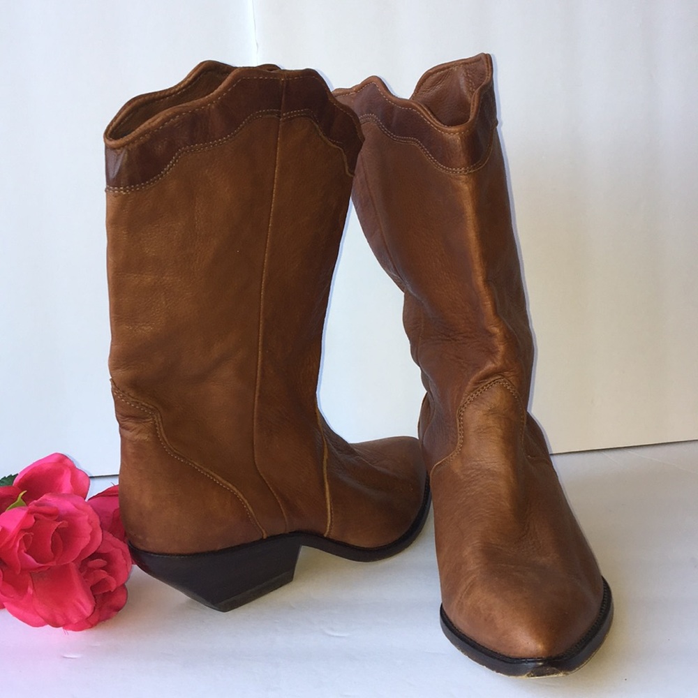 Zodiac Brown Pull Up Boots Size 9M 1130153 EUC